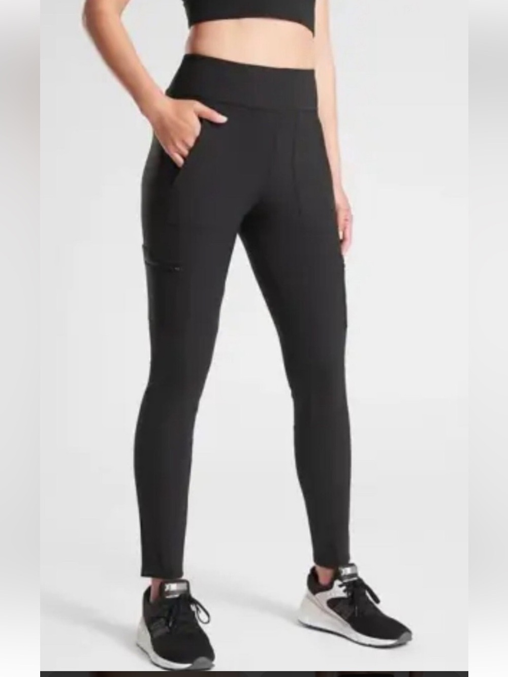 Athleta Pants Womens Headlands Hybrid Cargo II Black High Rise 8 lots of zipper